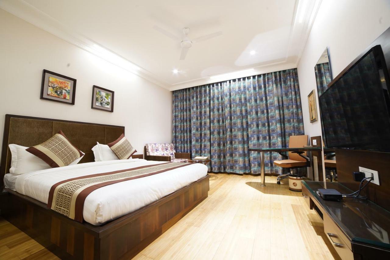 Hotel 18Keys Bhopal Esterno foto
